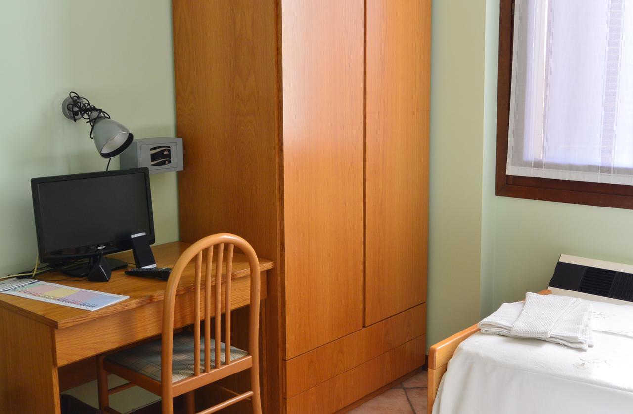 Albergo Escondido Soresina Luaran gambar